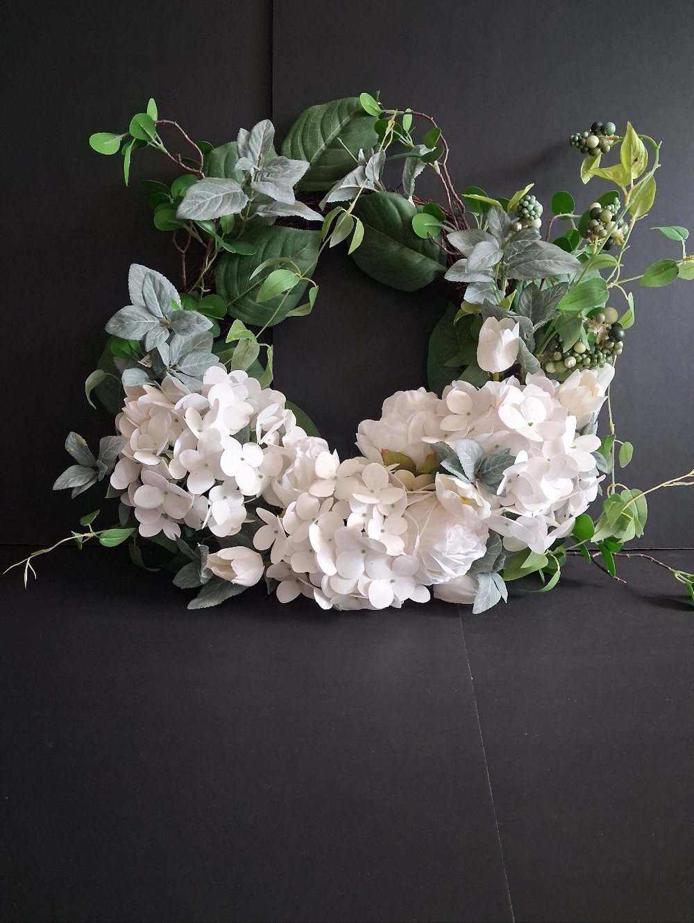 White Hydrangea & Greenery Floral Wreath